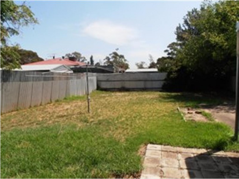 32 Hornet Crescent, Elizabeth East SA 5112