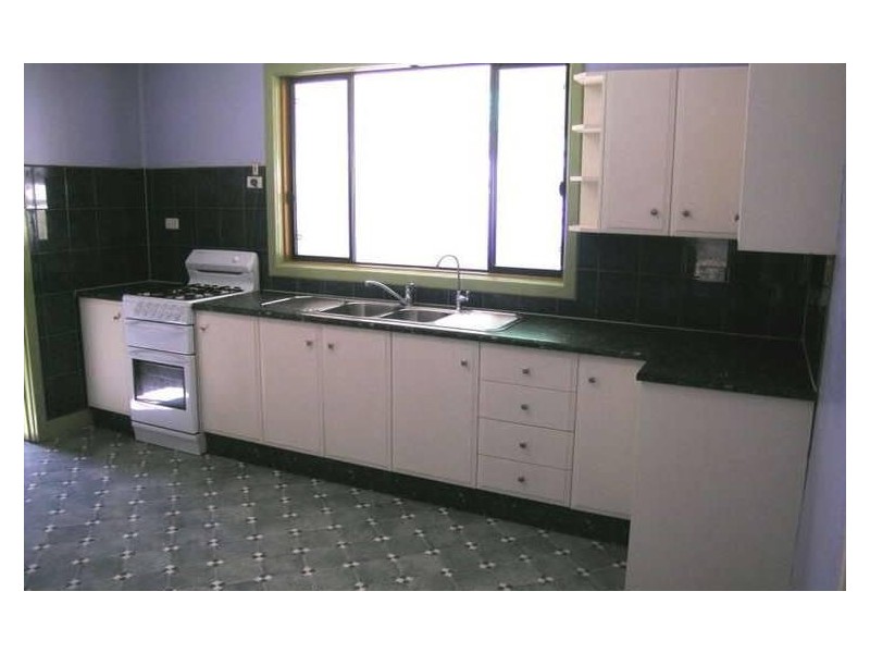 22 Henry st, Ottoway SA 5013