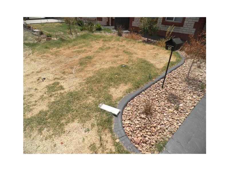 5 Vitorio Road, Munno Para West SA 5115