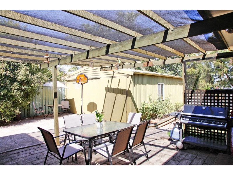 18 Roebling St, Modbury Heights SA 5092