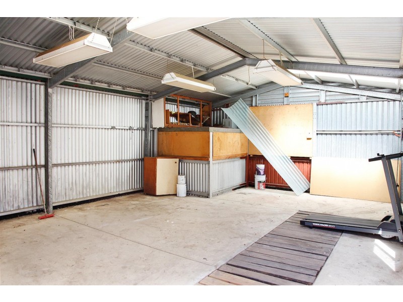 18 Roebling St, Modbury Heights SA 5092