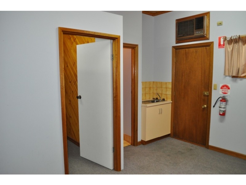 4/38 Commercial Road, Salisbury SA 5108