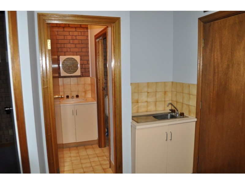 4/38 Commercial Road, Salisbury SA 5108