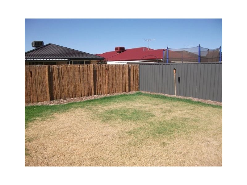 19 Isabel, Munno Para West SA 5115