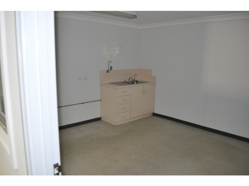 5 Wiley St, Elizabeth South SA 5112