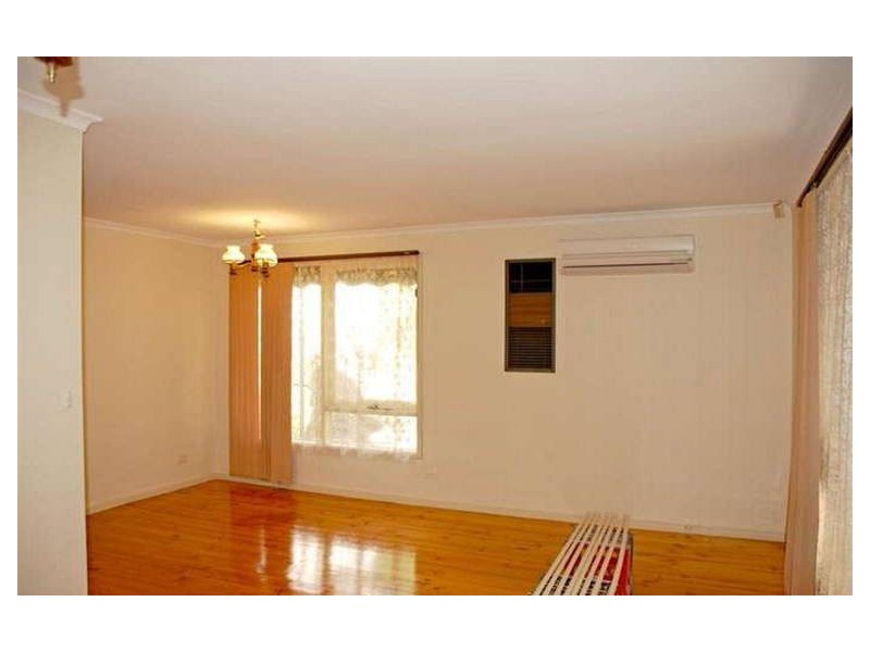 5 Burford street, Elizabeth Downs SA 5113