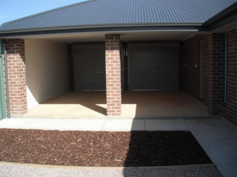 4 LIVERPOOL PLACE, Elizabeth Park SA 5113