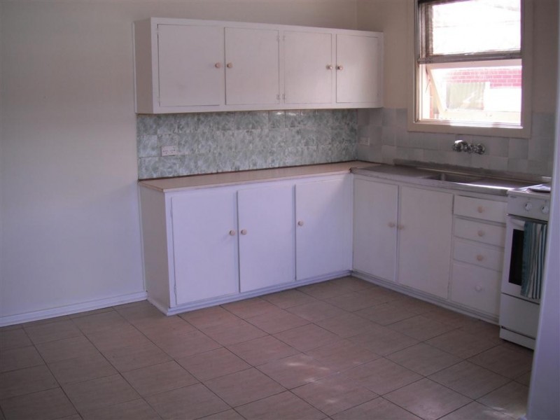 8 BELL STREET, Smithfield Plains SA 5114