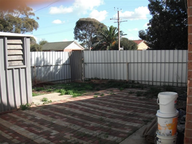 8 BELL STREET, Smithfield Plains SA 5114