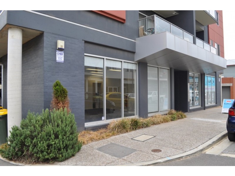 13/2 Fisher Place, Mawson Lakes SA 5095