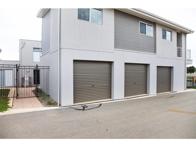 1/1 FREEMAN AVE, Munno Para West SA 5115