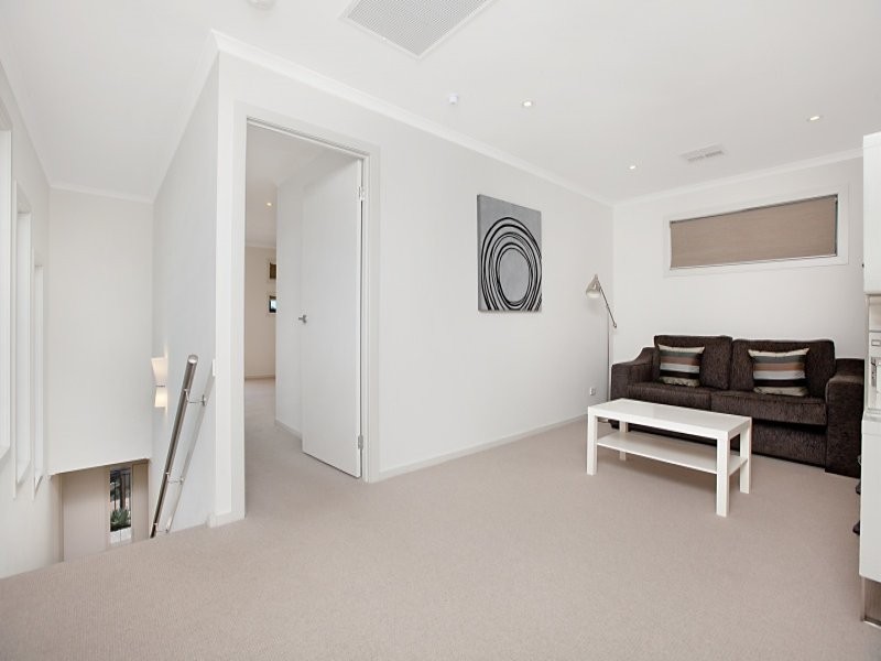 30 HAYFIELD AVE, Blakeview SA 5114