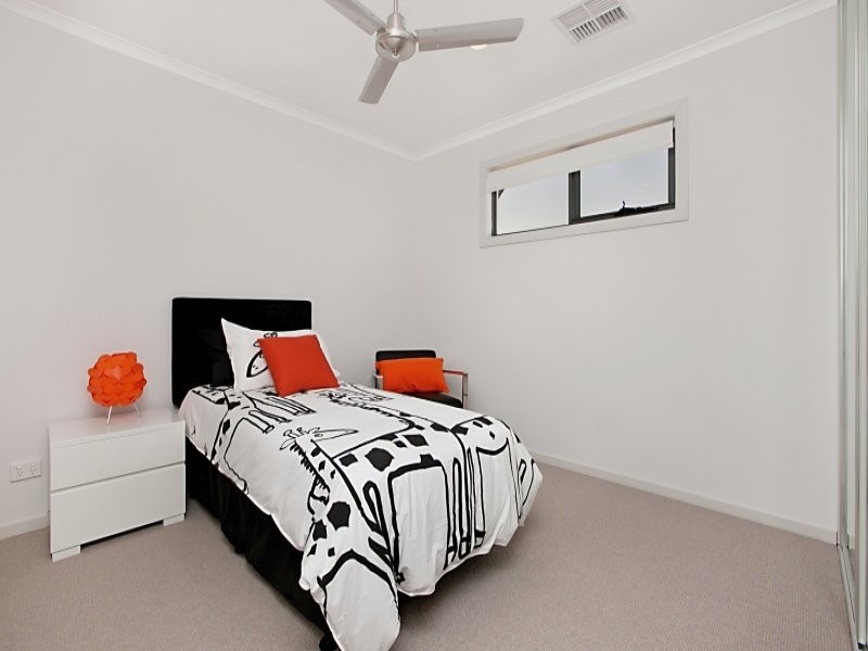 30 HAYFIELD AVE, Blakeview SA 5114