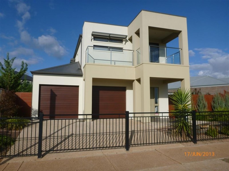 30 HAYFIELD AVE, Blakeview SA 5114