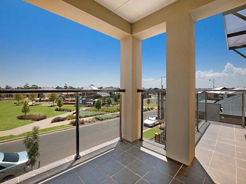 30 HAYFIELD AVE, Blakeview SA 5114