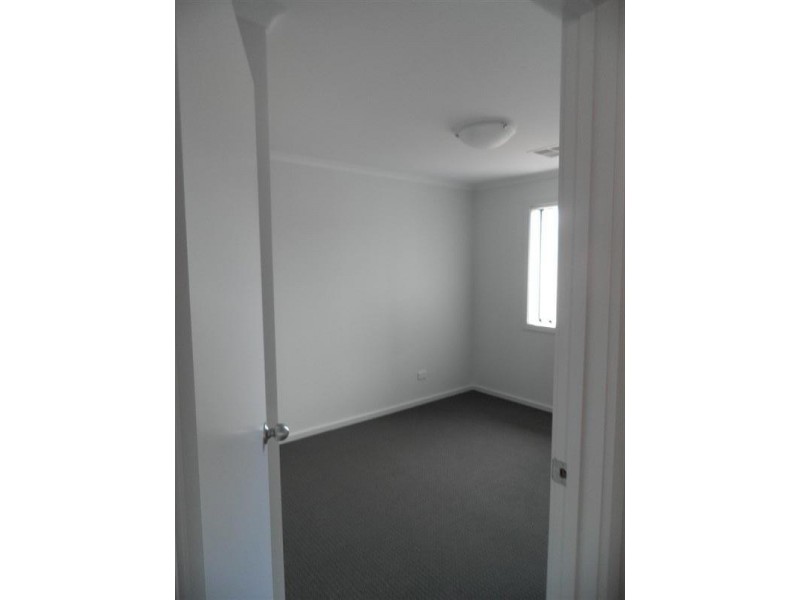 1 Angheljo avenue, Munno Para West SA 5115