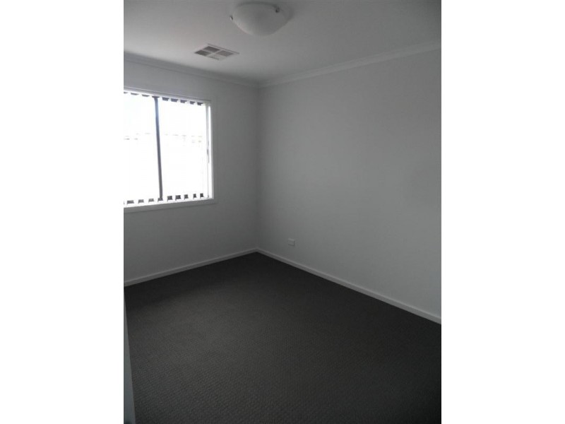 1 Angheljo avenue, Munno Para West SA 5115