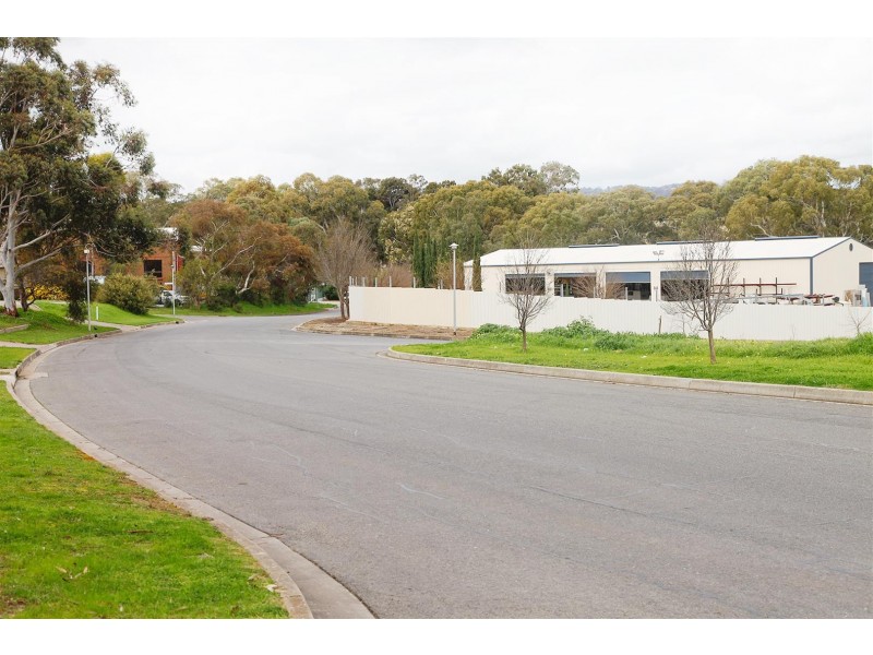 1 Mobius Cres, Golden Grove SA 5125