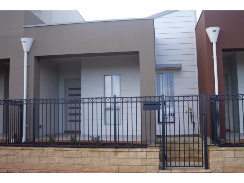 8/74 Douglas Drive, Munno Para SA 5115