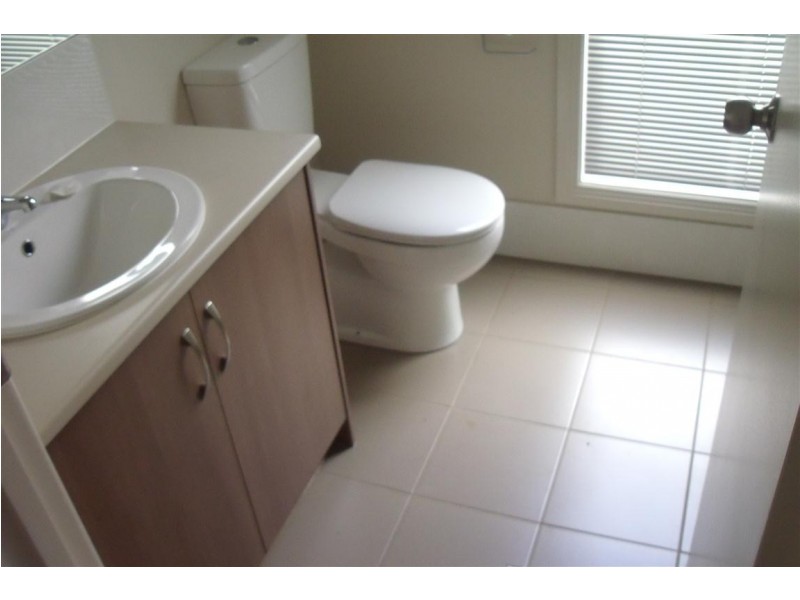 8/74 Douglas Drive, Munno Para SA 5115