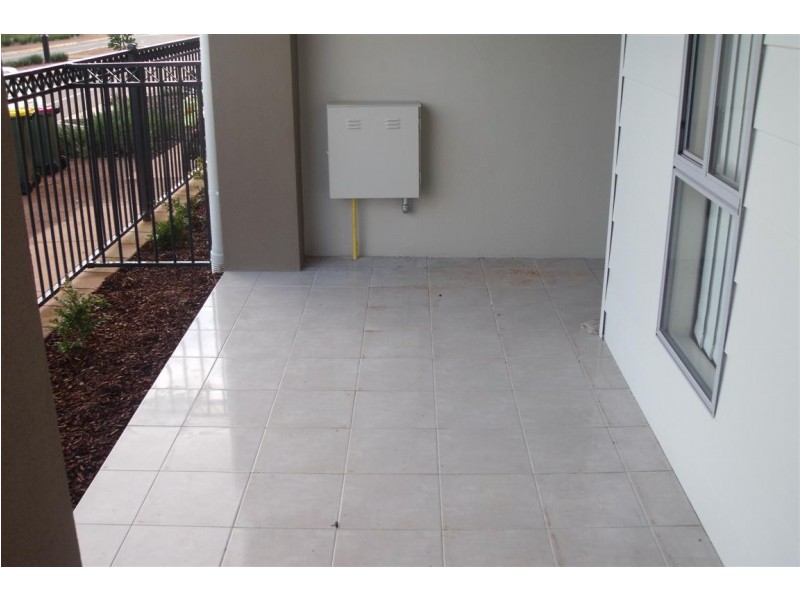 8/74 Douglas Drive, Munno Para SA 5115