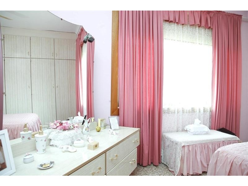 12 MARLEYCOMBE RD, Elizabeth Vale SA 5112