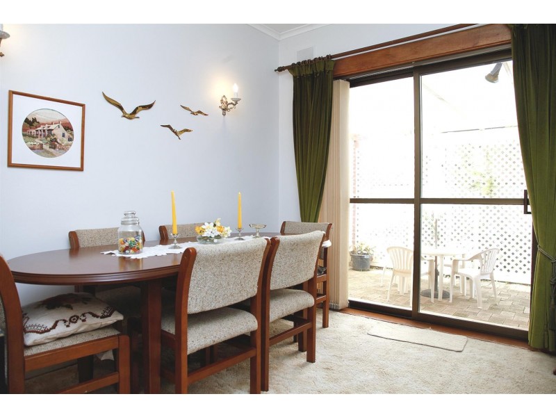 12 MARLEYCOMBE RD, Elizabeth Vale SA 5112