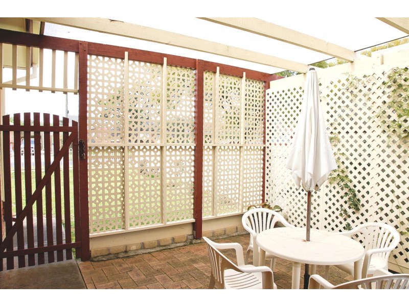 12 MARLEYCOMBE RD, Elizabeth Vale SA 5112