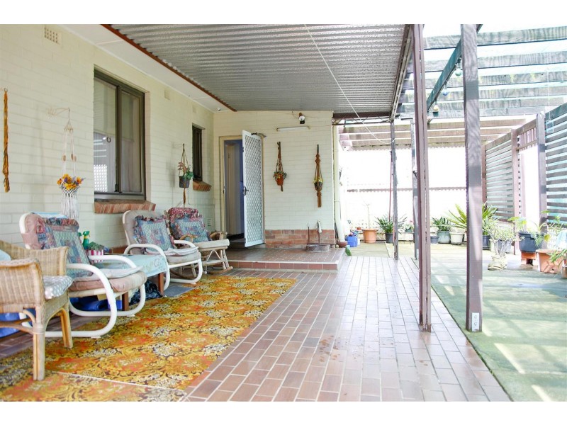 12 MARLEYCOMBE RD, Elizabeth Vale SA 5112