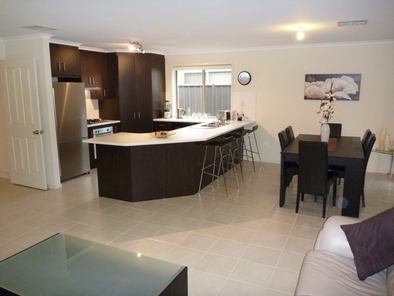 7 wattle crescent, Munno Para West SA 5115