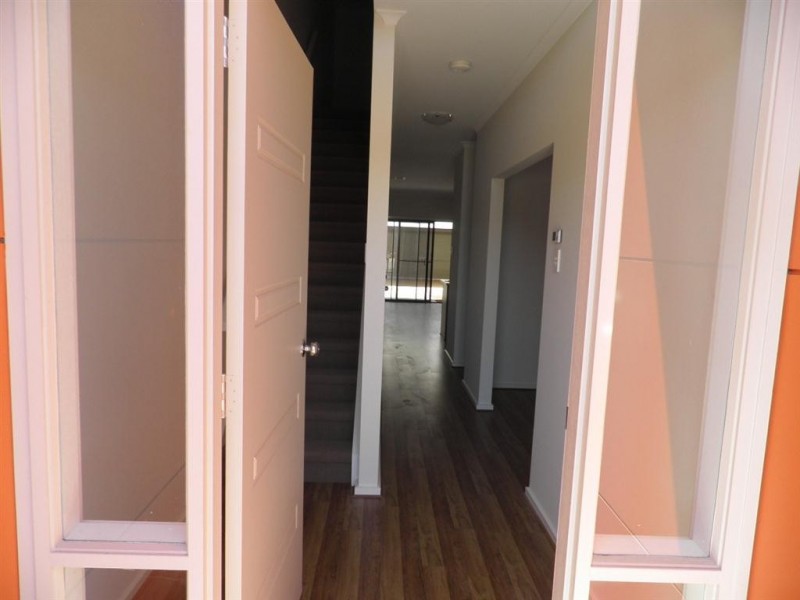 27 FLAX -LILY LANE, Munno Para SA 5115