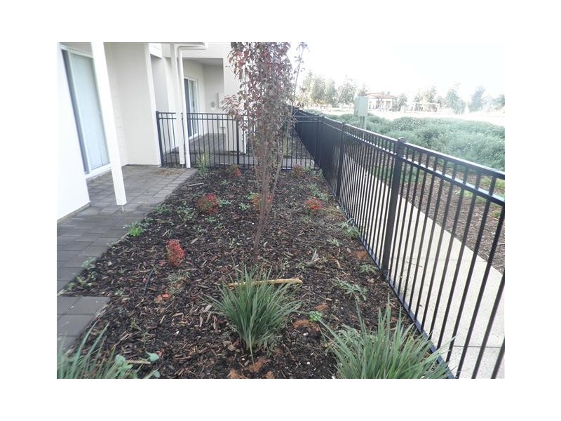 18 TUCKER STREET, Munno Para SA 5115