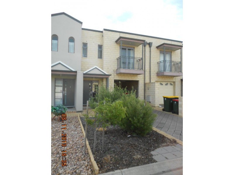 68 Hindmarsh Circuit, Mawson Lakes SA 5095