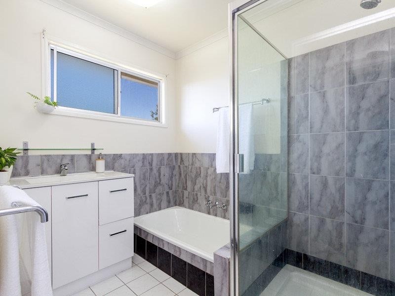 53 Colonial Drive, Lawnton QLD 4501