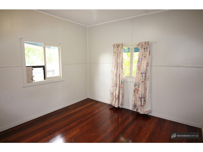 103 Bells Pocket Rd, Strathpine QLD 4500