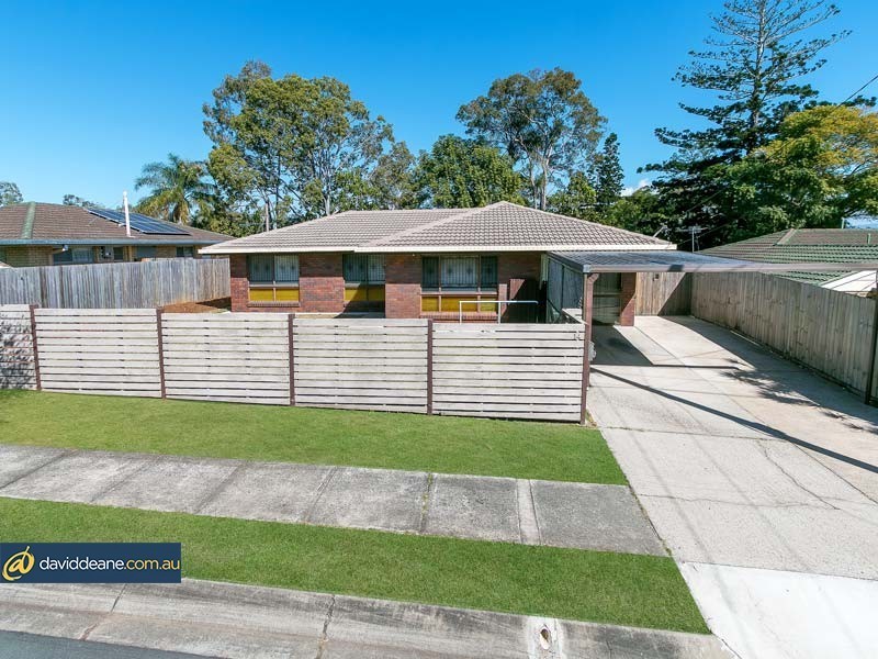 14 Bordeau Crescent, Petrie QLD 4502