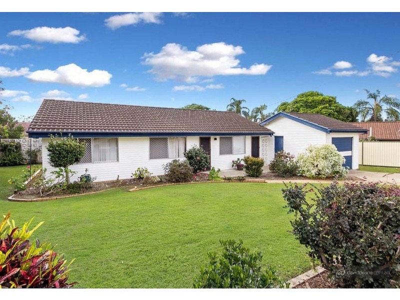 4 Bray Road, Lawnton QLD 4501