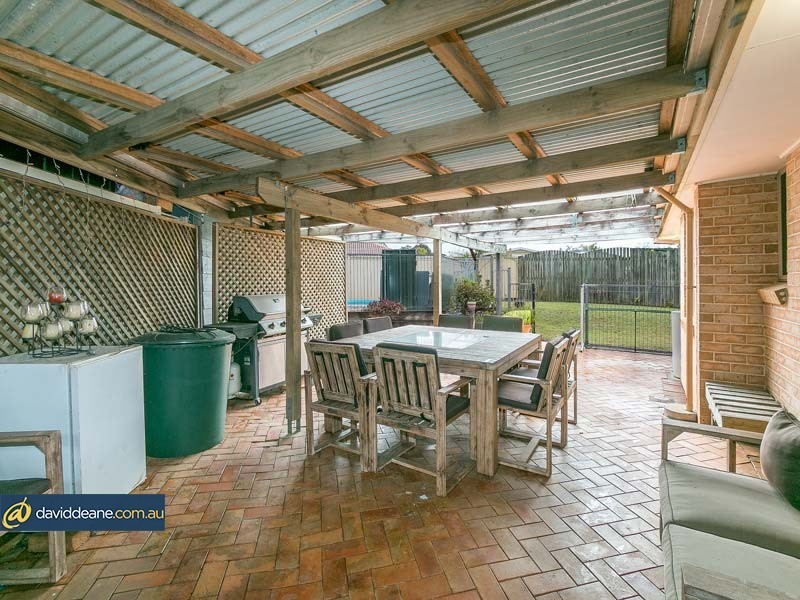 12 Julius Court, Petrie QLD 4502