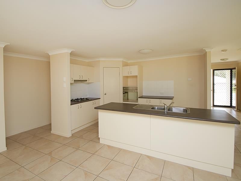 10 Charles Court, Joyner QLD 4500