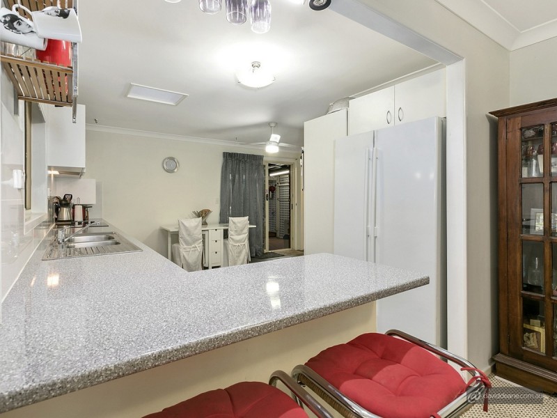 8 Parkside Drive, Kallangur QLD 4503