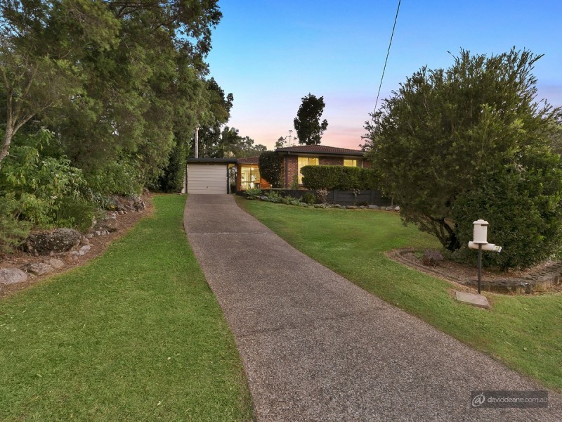 8 Parkside Drive, Kallangur QLD 4503
