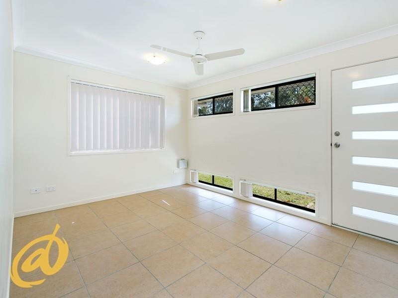 15 Adam Court, Kallangur QLD 4503