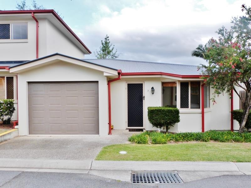 7/2A Beitz St, Strathpine QLD 4500