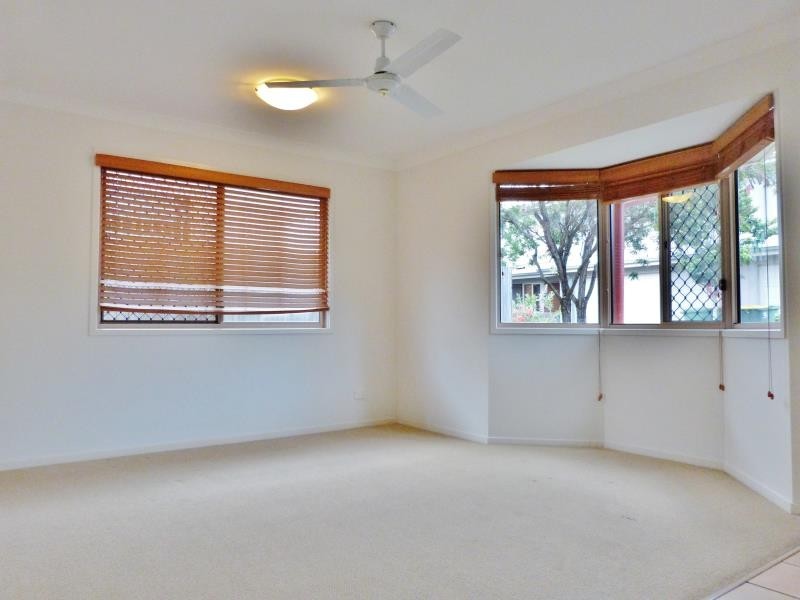 7/2A Beitz St, Strathpine QLD 4500
