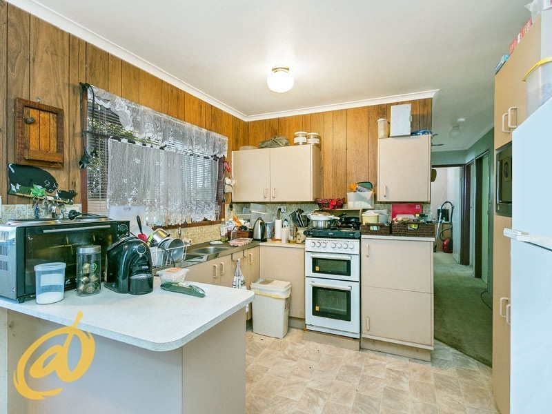 9 Andrew Street, Kallangur QLD 4503