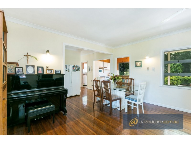 42 Connors Street, Petrie QLD 4502