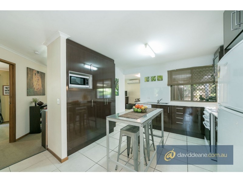 28 Cania Crescent, Petrie QLD 4502