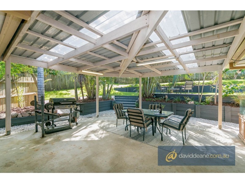 28 Cania Crescent, Petrie QLD 4502