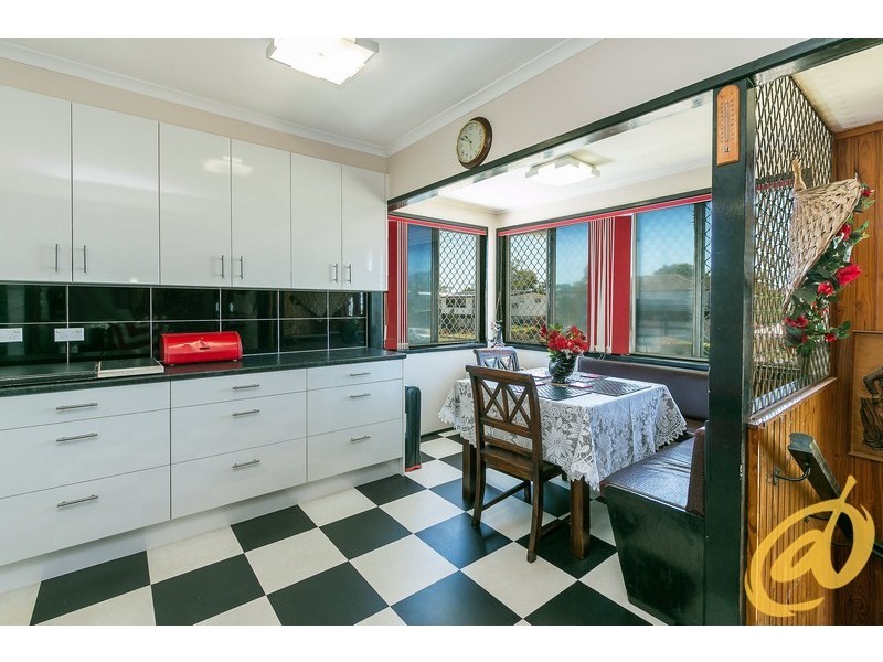 73 Grahams Road, Strathpine QLD 4500