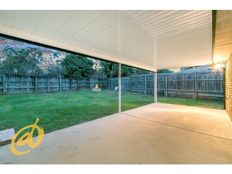 29 Blue Mountain Crescent, Warner QLD 4500
